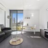 Отель Docklands Private Collection of Apartments - NewQuay, фото 9