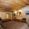 Отель Snowbird 109 1 Bedroom 1 Bathroom Condo, фото 12