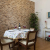 Отель ALTIDO Homely 2BR flat in Alfama, 3 mins from Lisbon Army Museum, фото 12