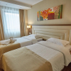 Отель Central Plaza Hotel, фото 2