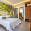 Отель Fabulous Private Villa 4 BR Canggu w staff, фото 3