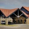 Отель Thompson's Best Value Inn & Suites, фото 1