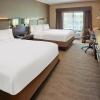 Отель Holiday Inn Express and Suites Columbus Edinburgh, an IHG Hotel, фото 3