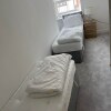 Отель Modern 3 Bedrooms Apt. 01 - Camberley, фото 15