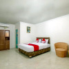 Отель Oyo 921 Hotel Ratu Pantai, фото 2