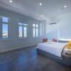 Отель NEW Handelskade Residence Design and Comfort at Unique Location, фото 3
