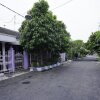 Отель OYO 2663 Jombang Permai Syariah Residence, фото 1