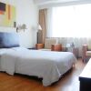 Отель Boutique Holiday Hotel (Beihai Beibuwan Square), фото 7