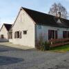 Отель Gîte Dompierre-sur-Besbre, 4 pièces, 6 personnes - FR-1-489-51, фото 1