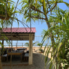 Отель Sandy Shores Beachstay, фото 25