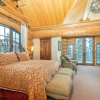 Отель Hilltop Hideaway - Expansive Views From This Private Estate, Hot Tub, Pool Table, фото 6