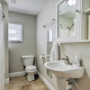 Отель Columbia Home w/ Spacious Yard < 2 Mi to Dtwn, фото 7