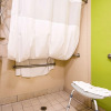 Отель Econo Lodge Glenmont, фото 31