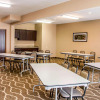 Отель Comfort Suites - New Braunfels, фото 12