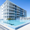 Отель Beautifully Decorated Oceanfront 3 3 Corner Unit in Ocean Condo 401, фото 1