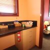 Отель Wine and Roses Bed and Breakfast, фото 20