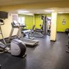 Отель Country Inn & Suites by Radisson, Traverse City, MI, фото 19