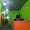 Отель The Longhouse Travellers Inn - Hostel, фото 7