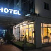 Отель Day II Hotel, фото 1