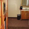 Отель Rodeway Inn & Suites, фото 19