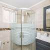 Отель Amazing 2BR 1BA w Pool Close to the Beach BBQ, фото 6
