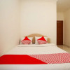 Отель OYO 1281 Home Stay 83, фото 17