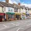 Отель Leighton Buzzard Apartments, фото 26