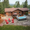 Отель Mountain Chalet 2Min to Jasper Park Gate, фото 14