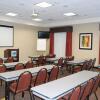 Отель Holiday Inn Express & Suites Houston South near Pearland, an IHG Hotel, фото 14