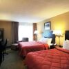 Отель Comfort Inn & Suites Watertown в Уотертауне