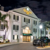 Отель Quality Inn Palm Bay - Melbourne I-95, фото 1