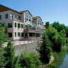 Отель Slopeside Condominiums Mountain House, фото 10