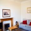 Отель Bright 2 Bedroom Home In Edinburgh, фото 6