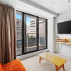 Отель Stylish Central City 1-Bedroom With Patio, фото 1