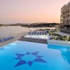 Отель Stunning Apt Sea Views in Tigne Point, With Pool, фото 11