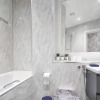 Отель Luxury Apartment Canal View Castlefield - Parking, фото 13