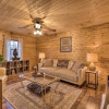 Отель Charming Log Cabin at Double JJ Ranch Resort!, фото 3