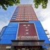 Отель Century Star Boutique Hotel (Zhoukou Railway Station Red Star Macalline Branch), фото 3