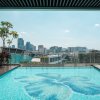 Отель Comfy and Wonderful Studio Menteng Park Apartment, фото 18