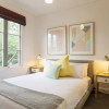 Отель Boutique Stays - Wellington Mews, East Melbourne, фото 3