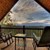 Отель Big Sky Retreat by Escape to Blue Ridge, фото 7