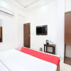 Отель OYO 15652 Hotel 51, фото 28
