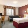 Отель Days Inn by Wyndham Bradford M62, фото 6