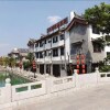 Отель Kaili Boutique Inn в Chuxiong