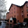 Отель Guest Inn & Suites - Midtown Medical Center, фото 3