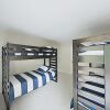 Отель Updated Tanglewood W/ Pool - Walk To Beach! 3 Bedroom Condo, фото 15