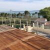 Отель Apartment with 2 Bedrooms in Saint-Mitre-Les-Remparts, with Wonderful Sea View, Furnished Terrace An, фото 7