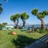 Отель Big Blue Seafront Villa, фото 2