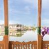 Отель 3 BHK Houseboat in Boulevard road, Srinagar, by GuestHouser (29FF) в Шринагаре