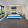 Отель Beach House 72A Marine Drive - Fingal Bay, фото 11